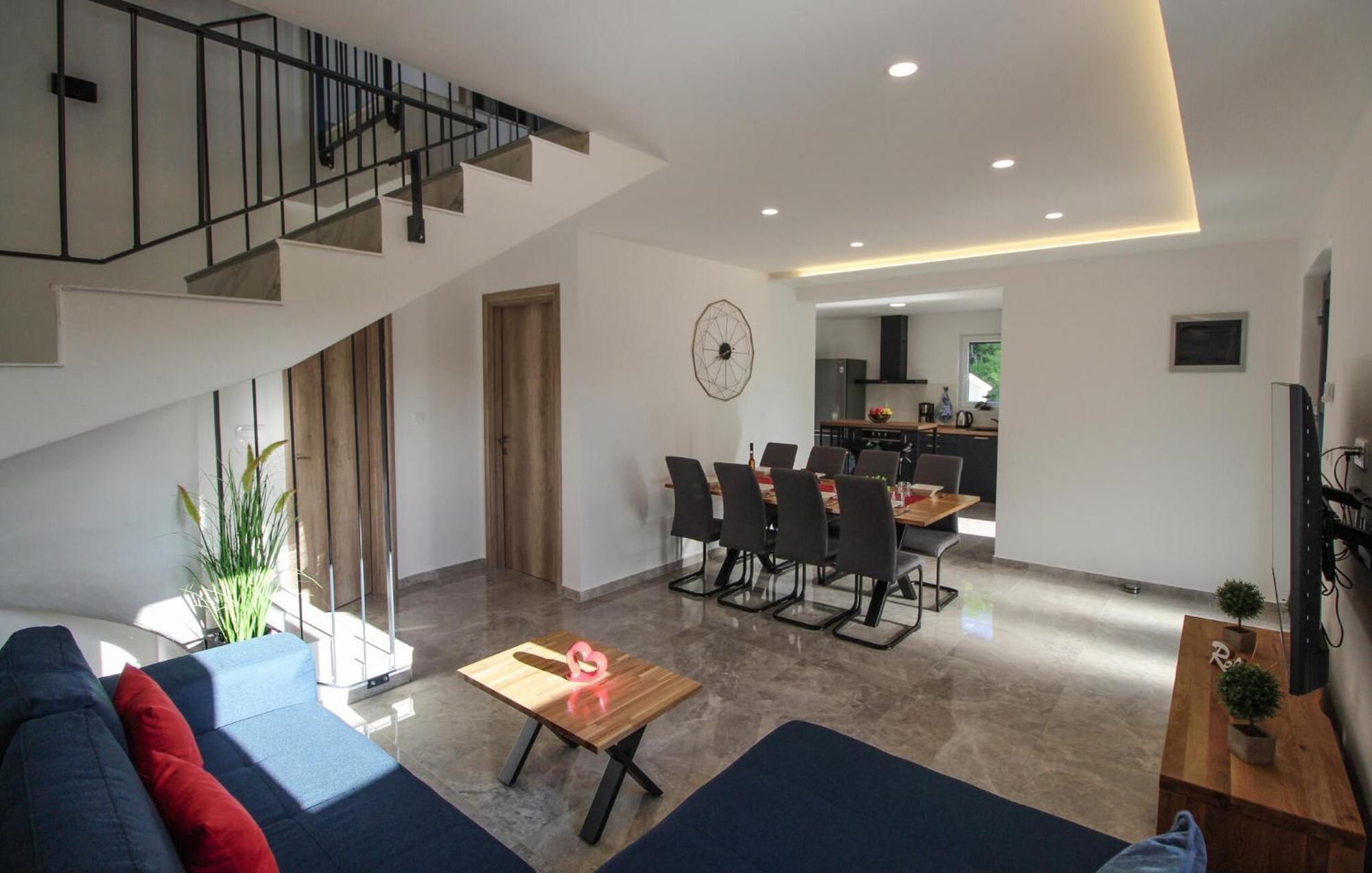 Gorgeous Home In Labin With Kitchen 外观 照片